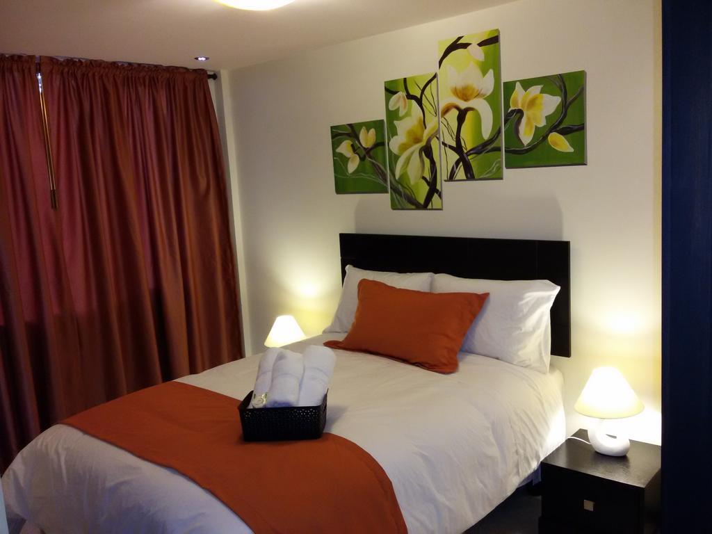 Hotel Las Mercedes Airport-Quito Tababela Quarto foto