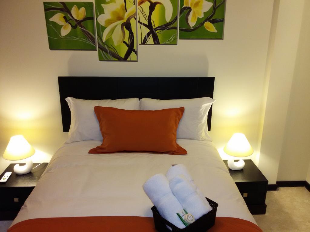 Hotel Las Mercedes Airport-Quito Tababela Quarto foto