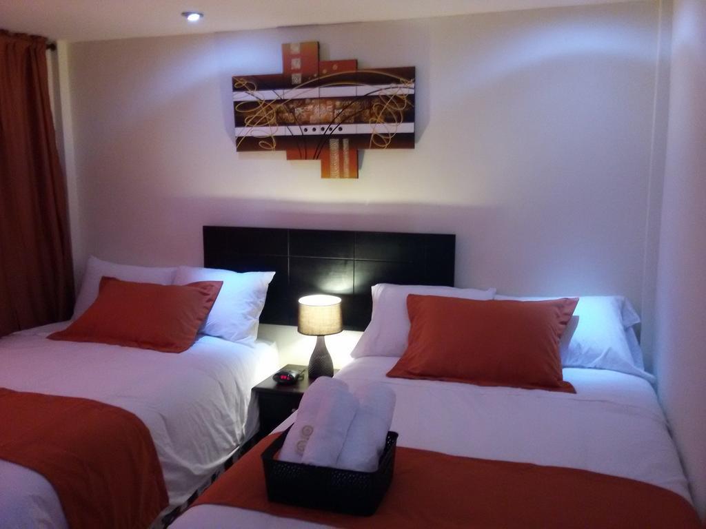 Hotel Las Mercedes Airport-Quito Tababela Quarto foto